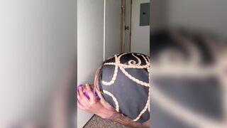 NASTY MILF CUMS AND SQUIRTS AND LICKS UP HER CREAM