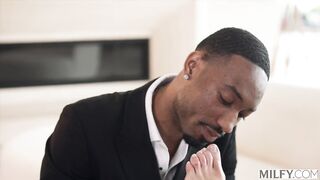 MILFY BBC-Craving Mob Wife Phoenix Gets What She Wants