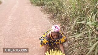 Black banana seller girl seduced for a hot fuck