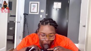 Ebony BBW Delivers Pizza And Gets A Tip