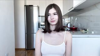 Neighbor wanted sex and the condom lost in her pussy